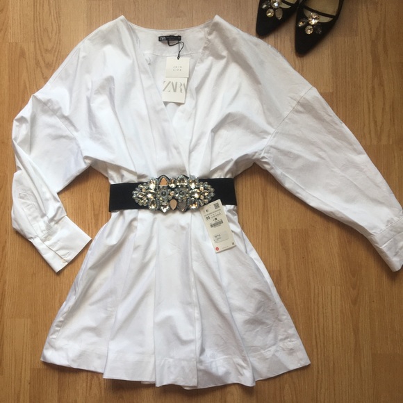 Zara Dresses & Skirts - Zara Bundle NWT Zara Crisp White shirtdress & belt